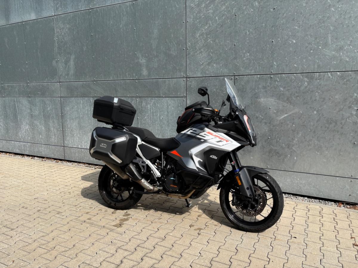 KTM 1290 Super Adventure (KRAD) von vorne
