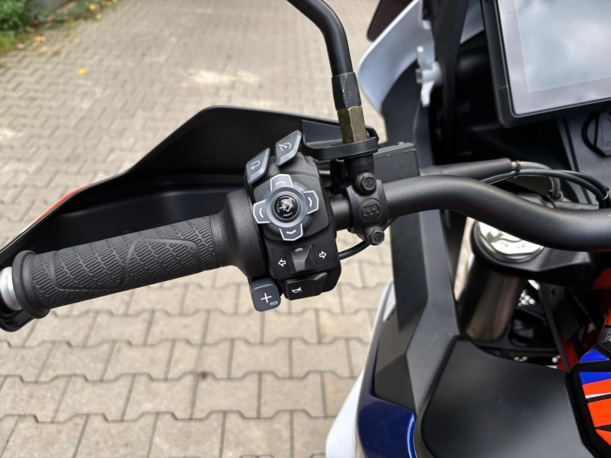 Originalaufnahme des Fahrzeugs Originalaufnahme des Fahrzeugs