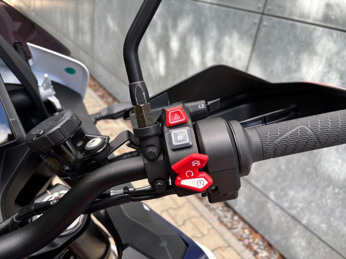 Originalaufnahme des Fahrzeugs Originalaufnahme des Fahrzeugs