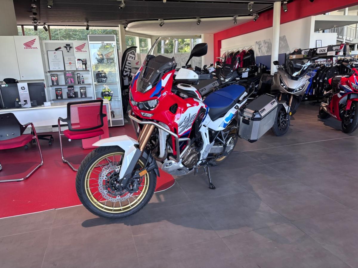 HONDA CRF 1100 Adventure (KRAD) von vorne