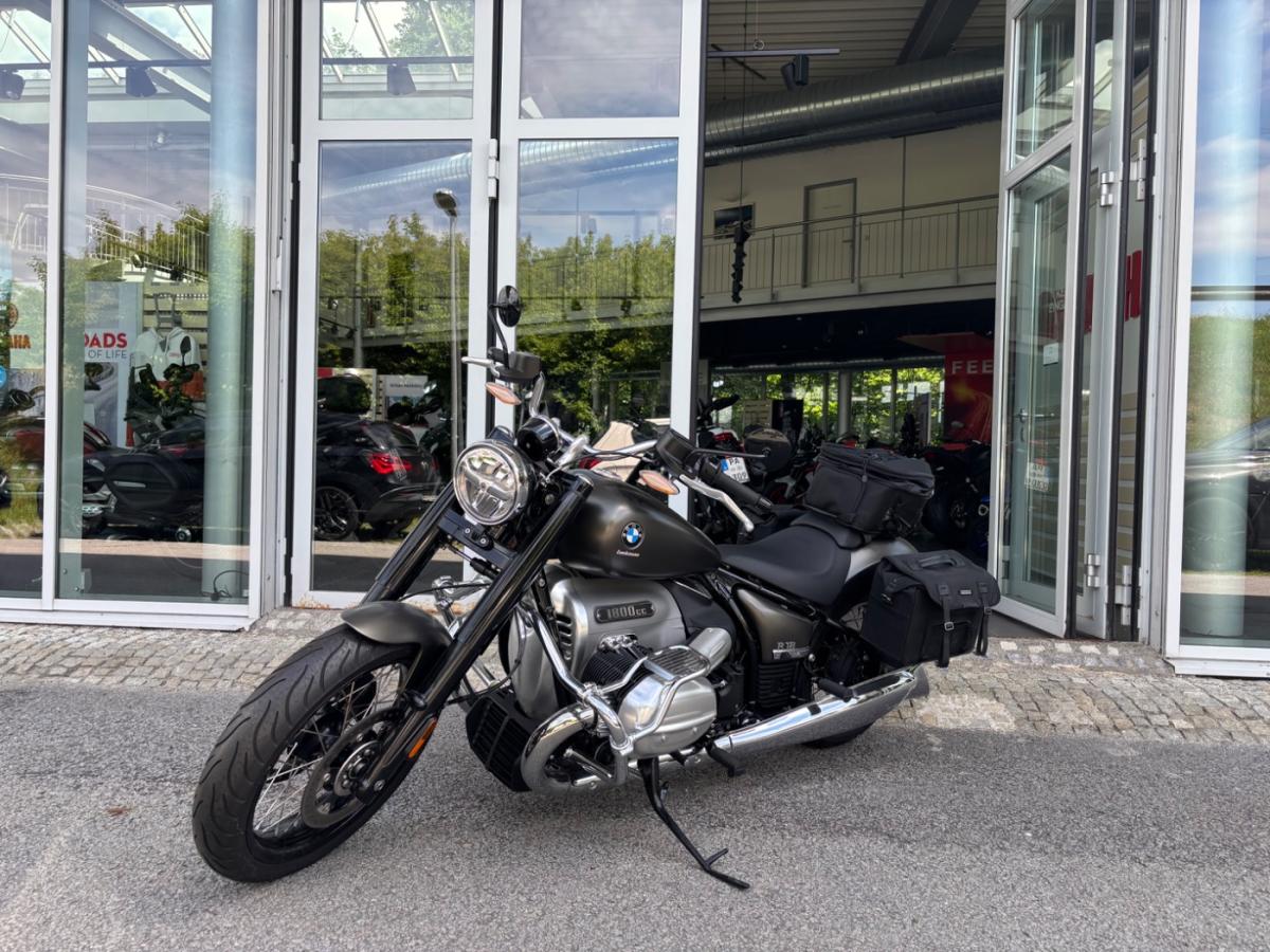 BMW R 18 OIL (KRAD) von vorne