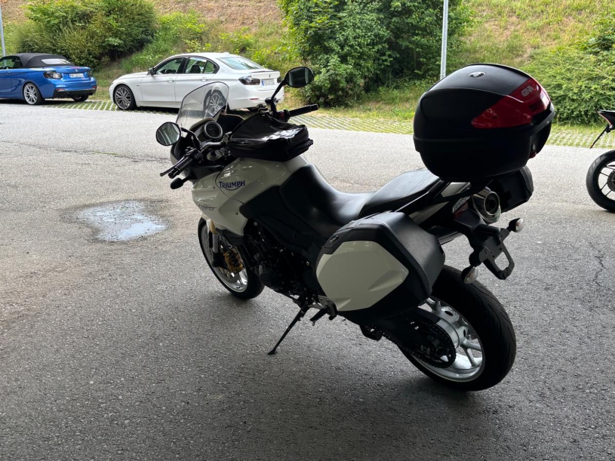 Originalaufnahme des Fahrzeugs Originalaufnahme des Fahrzeugs