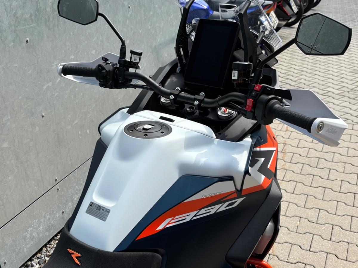 Originalaufnahme des Fahrzeugs