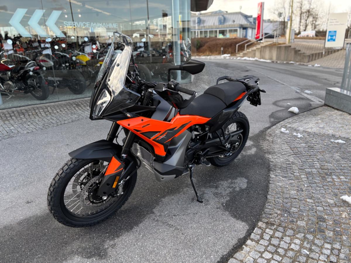 Originalaufnahme des Fahrzeugs Originalaufnahme des Fahrzeugs