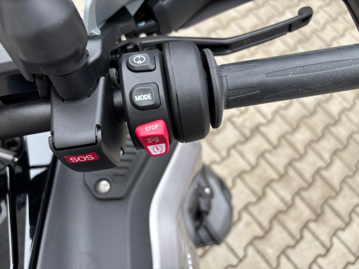 Originalaufnahme des Fahrzeugs Originalaufnahme des Fahrzeugs