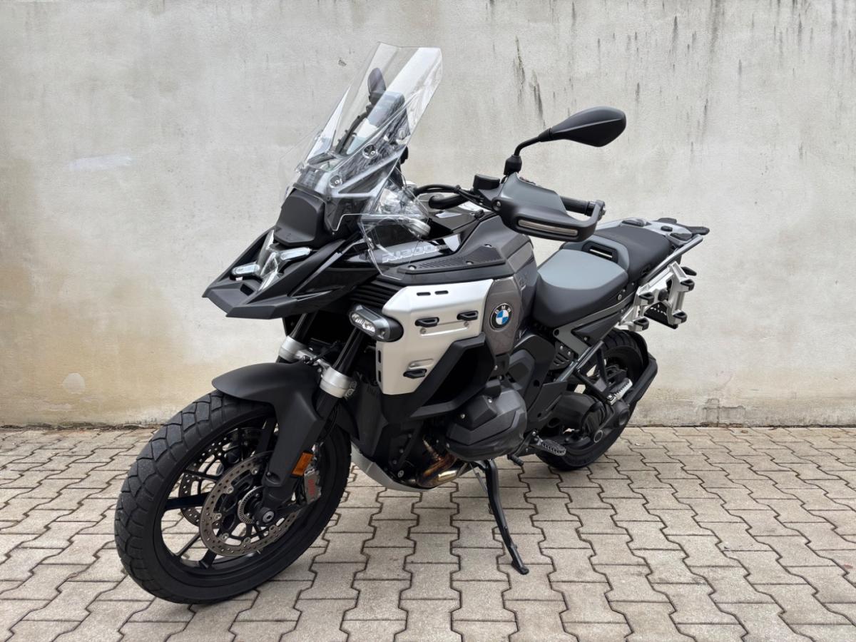 Originalaufnahme des Fahrzeugs Originalaufnahme des Fahrzeugs