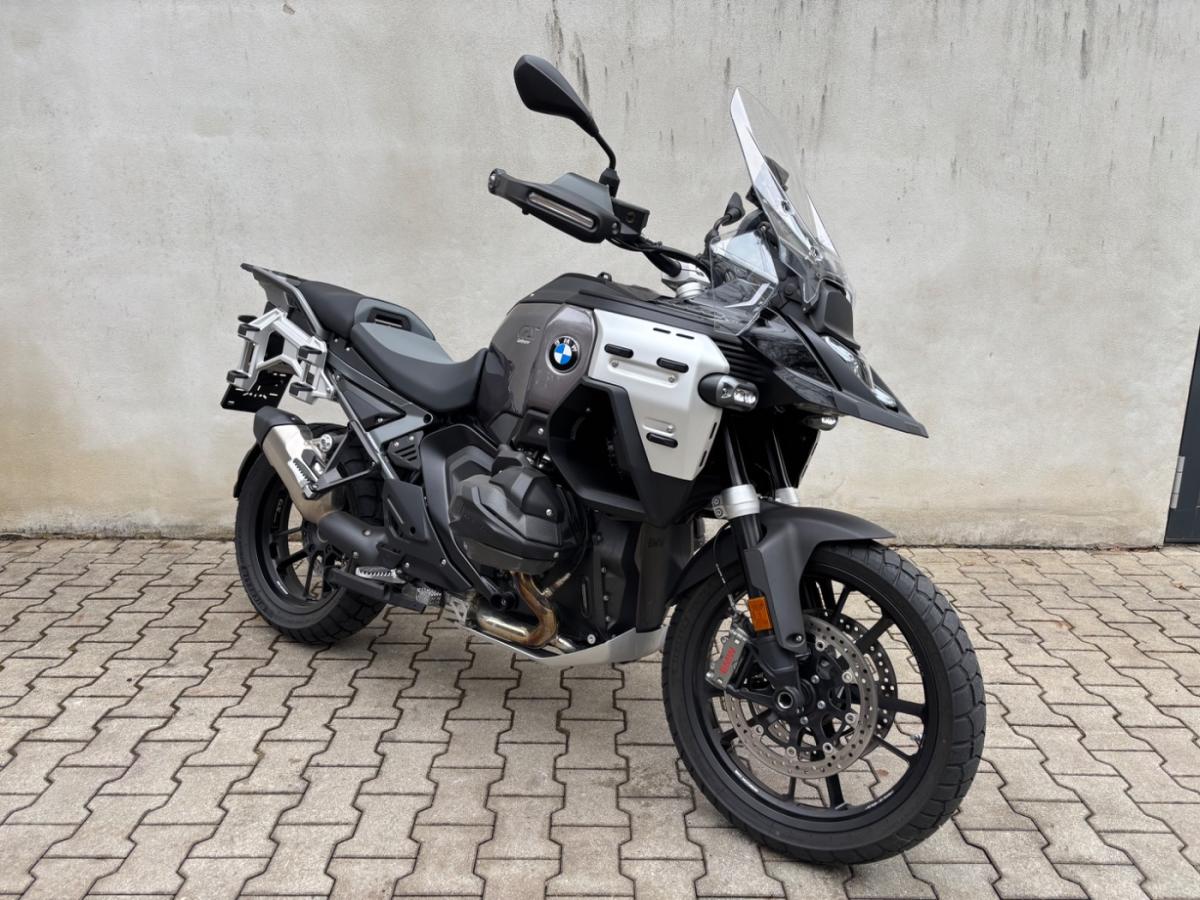 Originalaufnahme des Fahrzeugs Originalaufnahme des Fahrzeugs