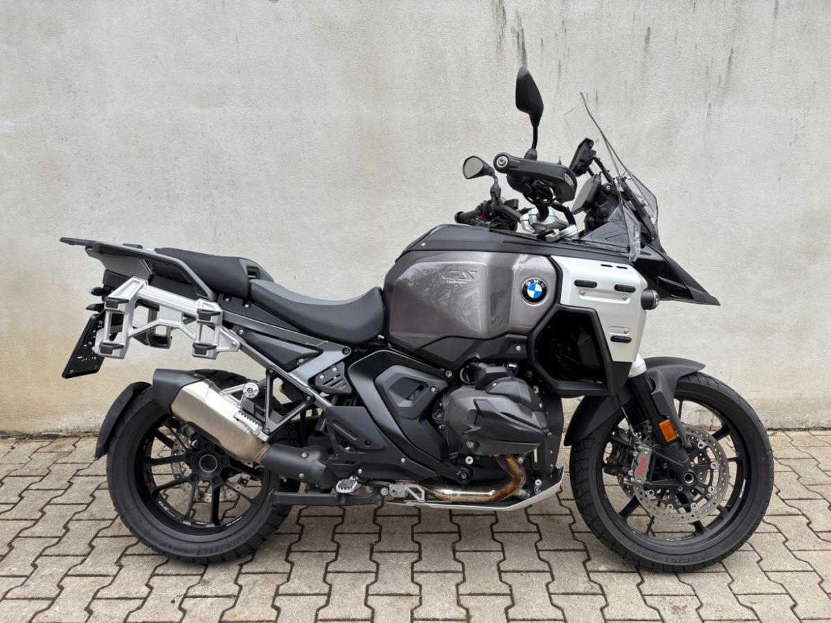 Originalaufnahme des Fahrzeugs Originalaufnahme des Fahrzeugs