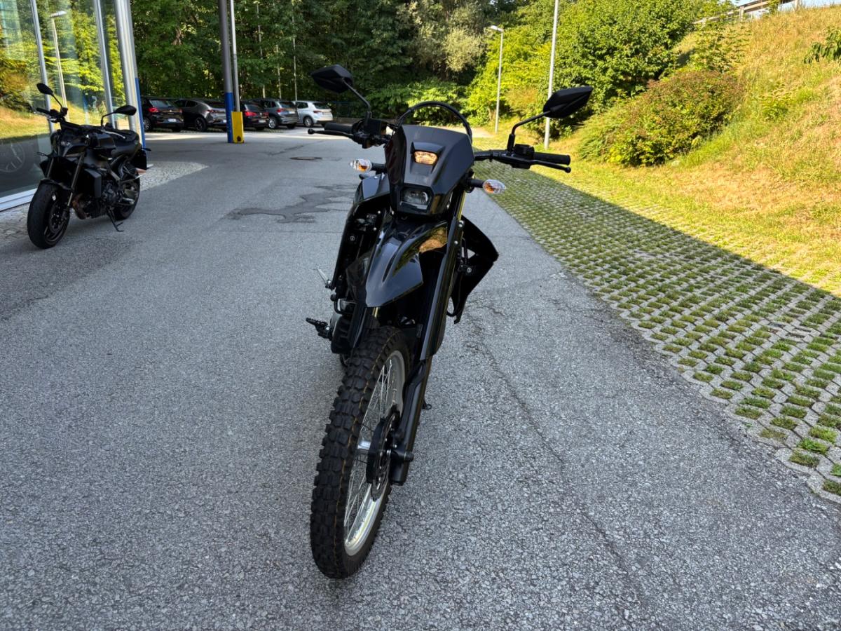 YAMAHA WR 125 2026 (KRAD) von vorne YAMAHA WR 125 2026 (KRAD) von vorne