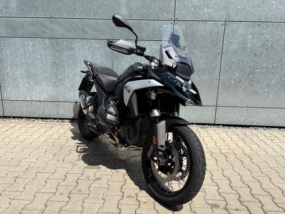 Originalaufnahme des Fahrzeugs Originalaufnahme des Fahrzeugs