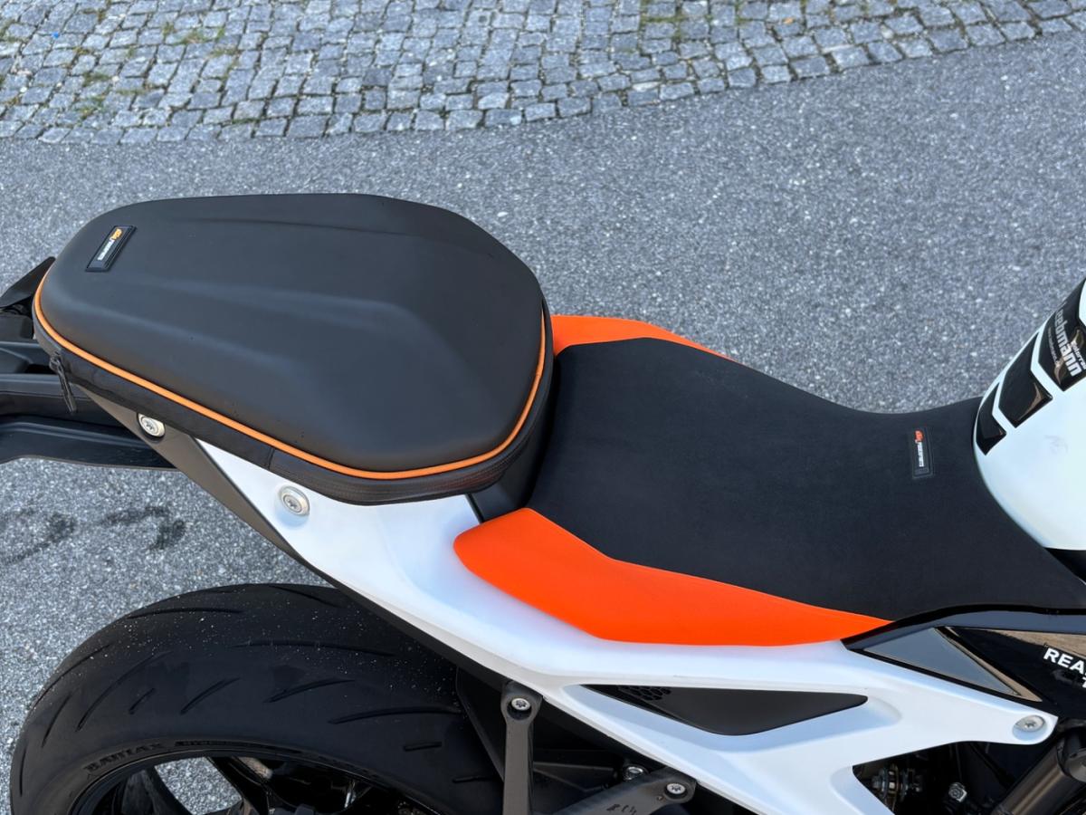 Originalaufnahme des Fahrzeugs