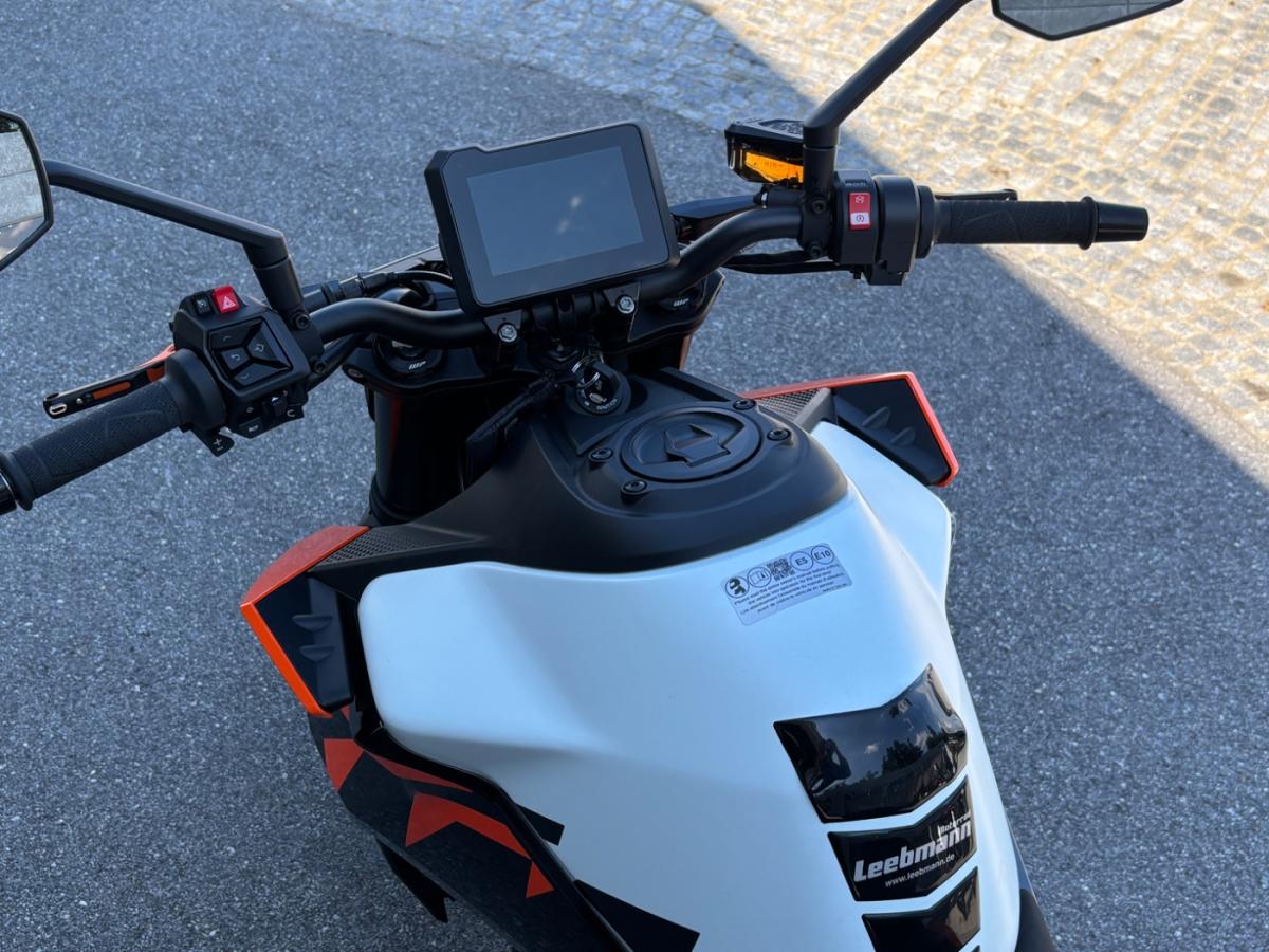 Originalaufnahme des Fahrzeugs