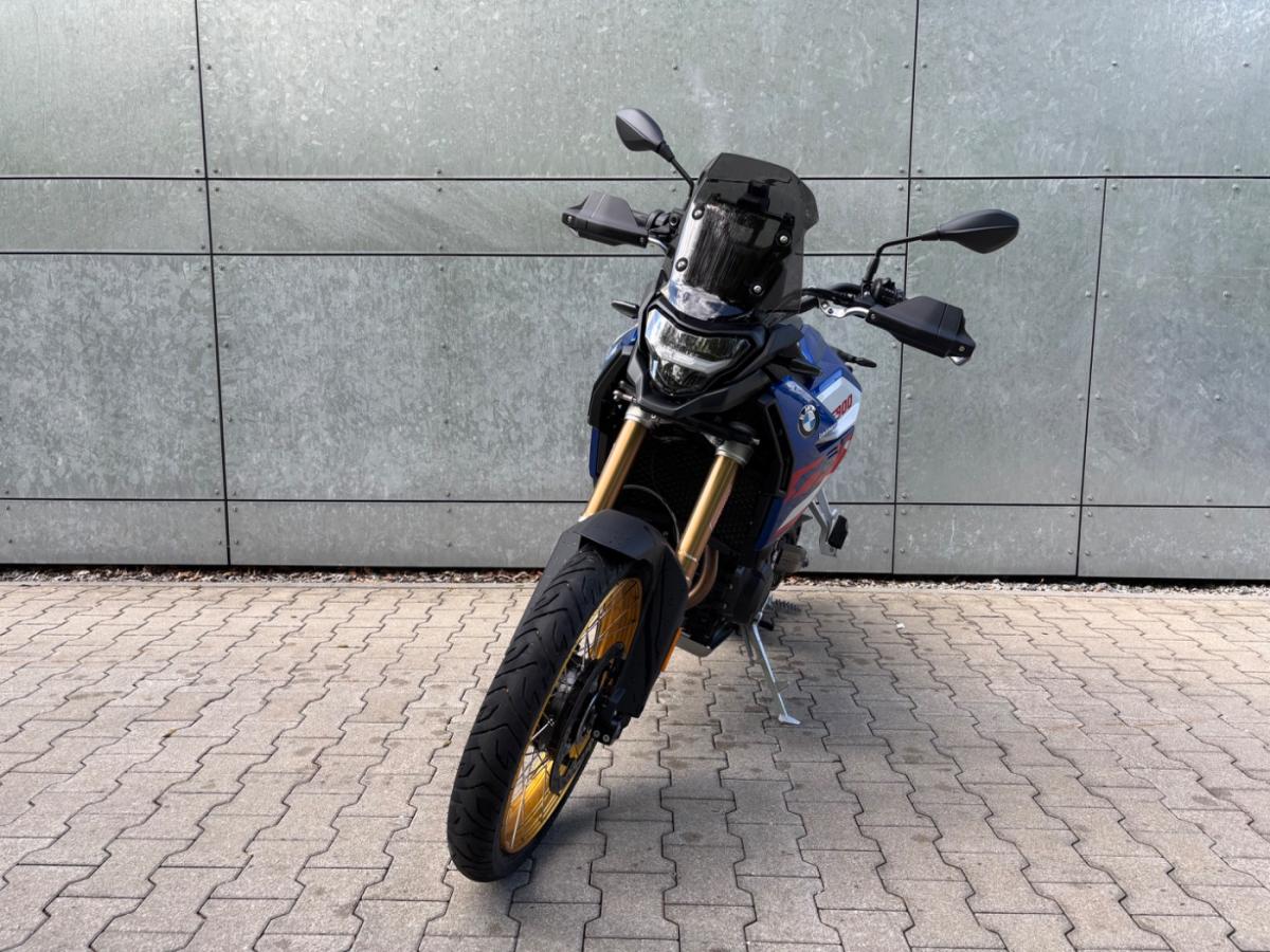 Originalaufnahme des Fahrzeugs Originalaufnahme des Fahrzeugs