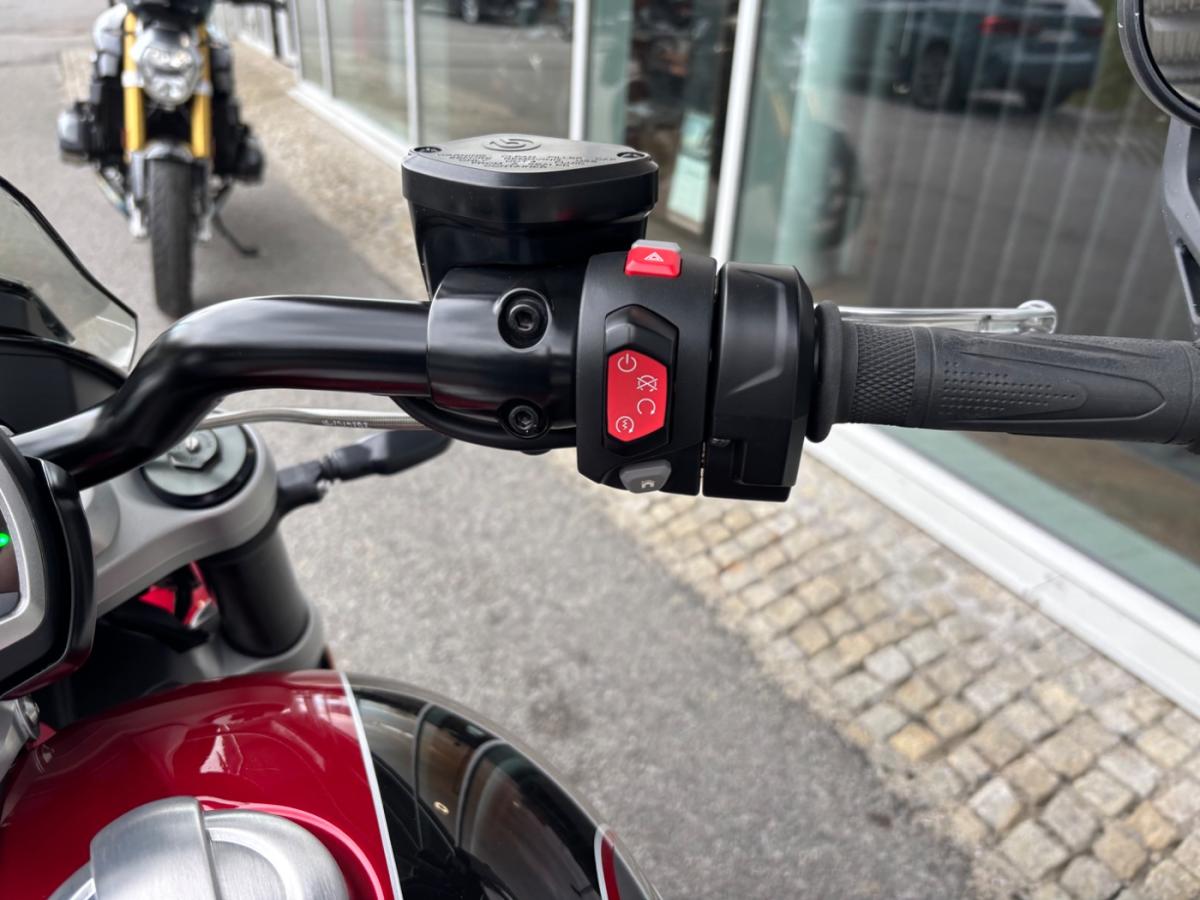 Originalaufnahme des Fahrzeugs