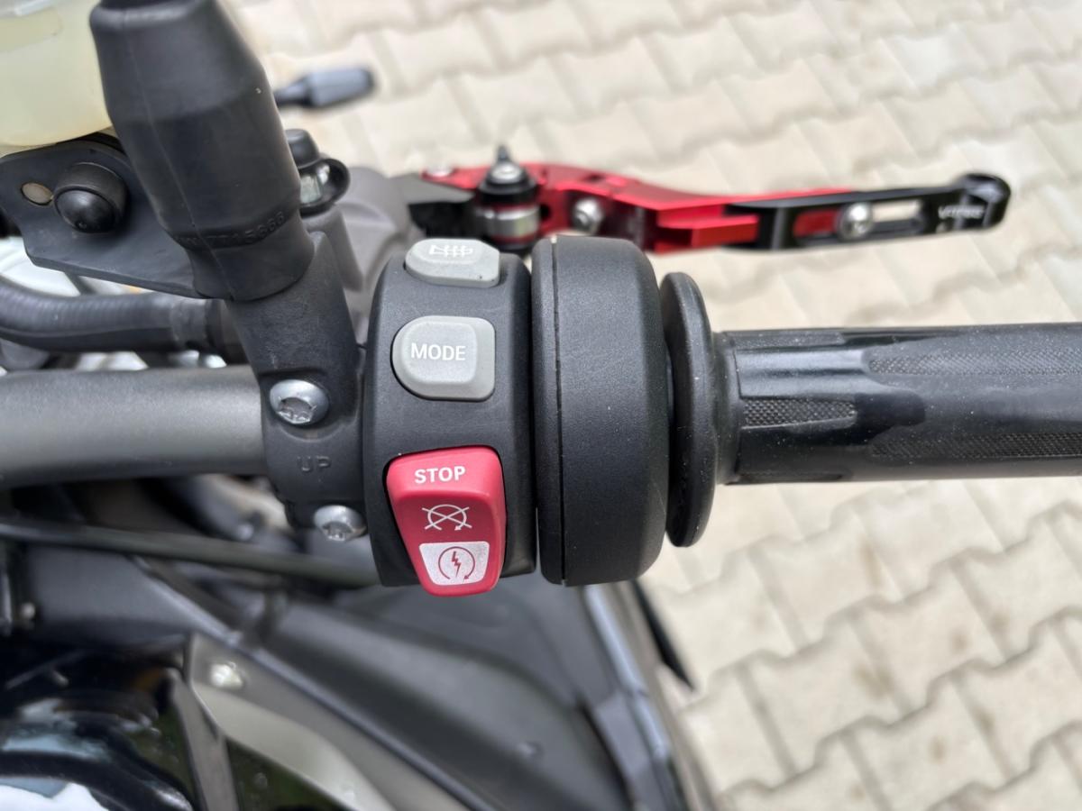 Originalaufnahme des Fahrzeugs