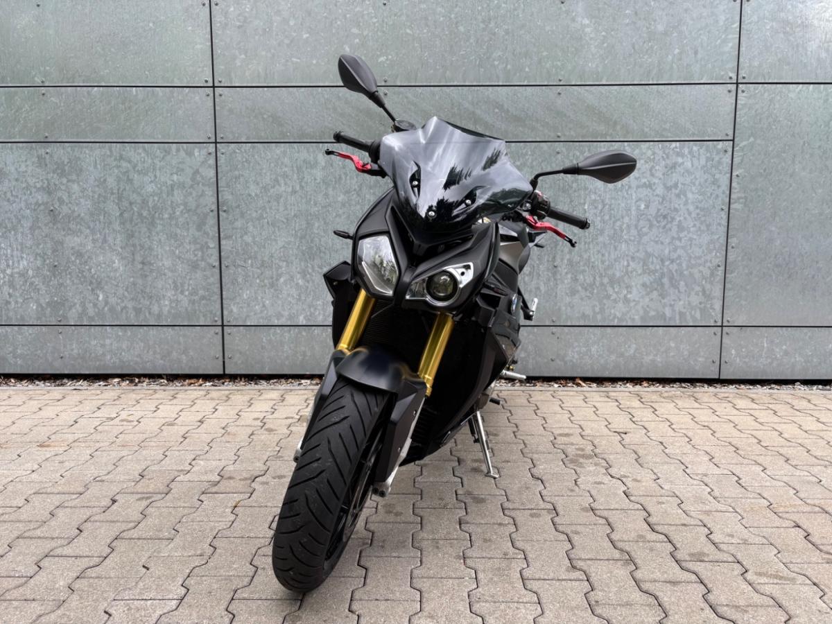Originalaufnahme des Fahrzeugs