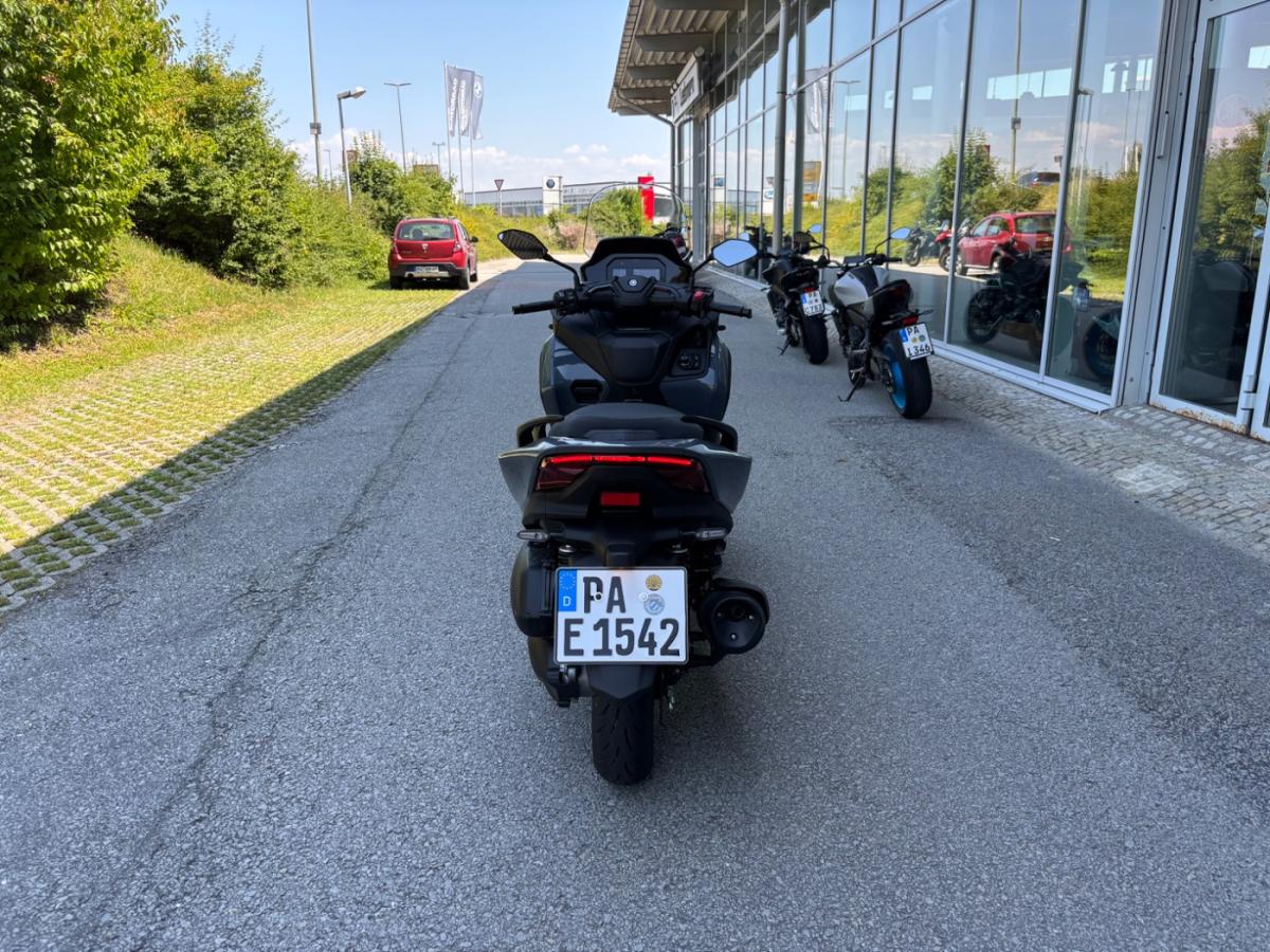 Originalaufnahme des Fahrzeugs Originalaufnahme des Fahrzeugs