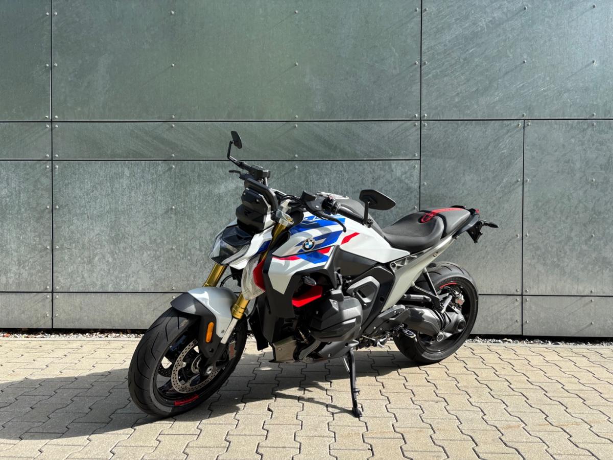 BMW R 1300 R (KRAD) von vorne