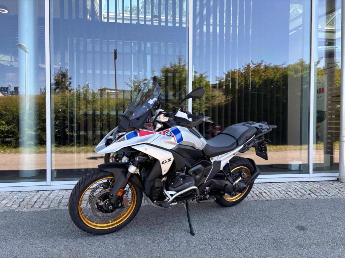 BMW R 1300 GS (KRAD) von vorne
