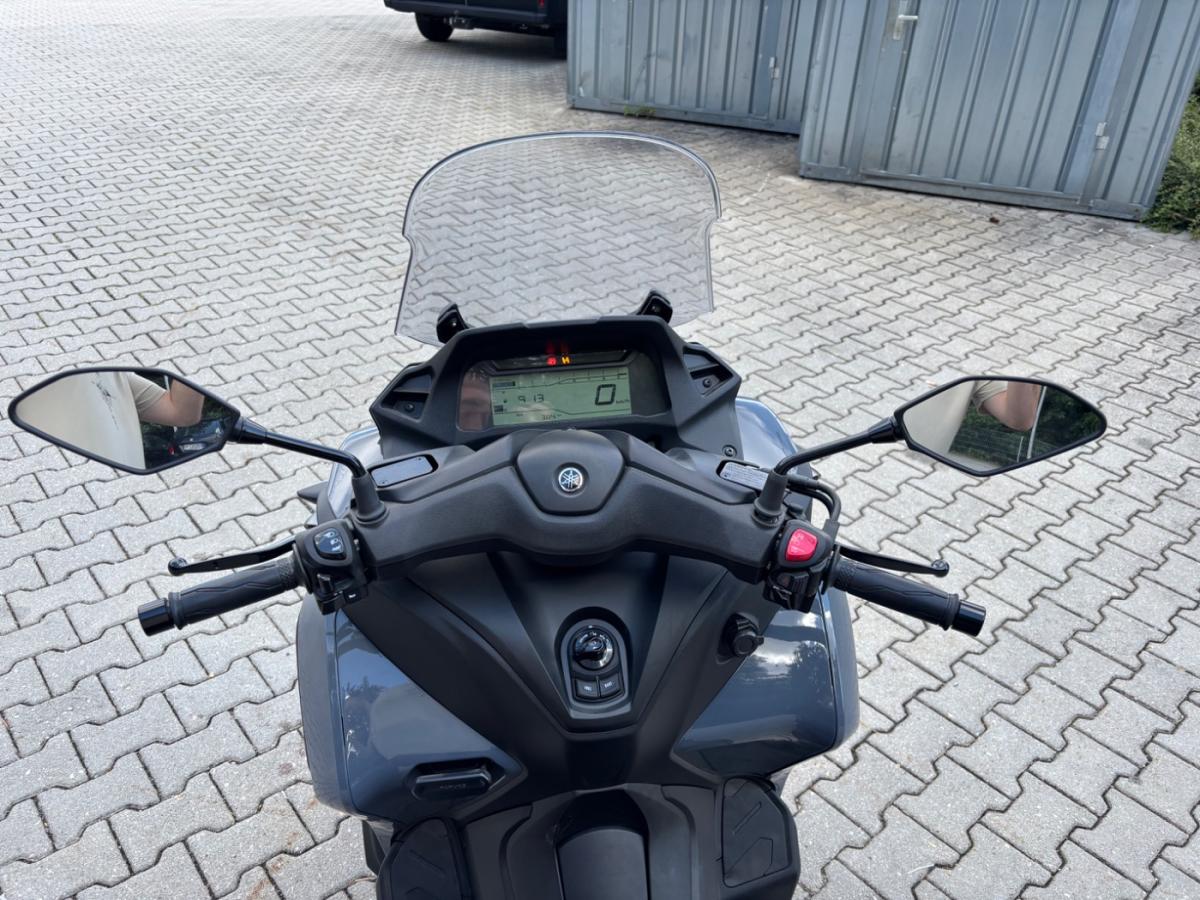 Originalaufnahme des Fahrzeugs Originalaufnahme des Fahrzeugs