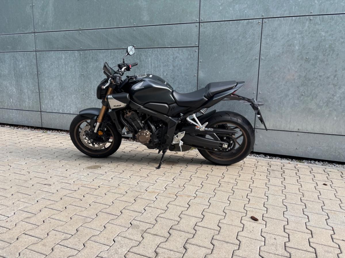 Originalaufnahme des Fahrzeugs Originalaufnahme des Fahrzeugs