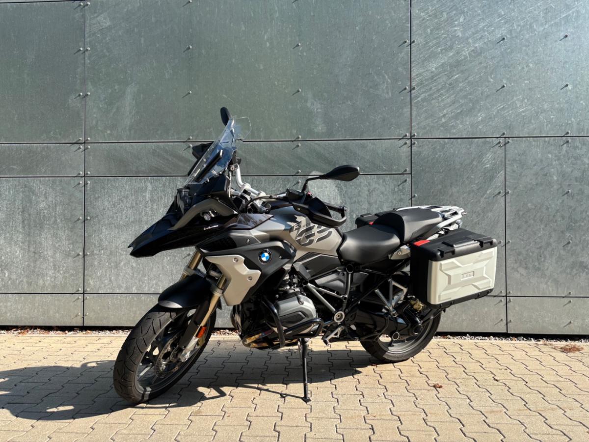 BMW R 1200 GS (KRAD) von vorne BMW R 1200 GS (KRAD) von vorne