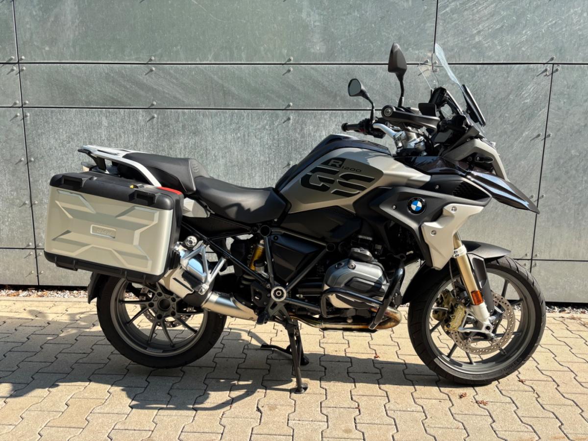 Originalaufnahme des Fahrzeugs