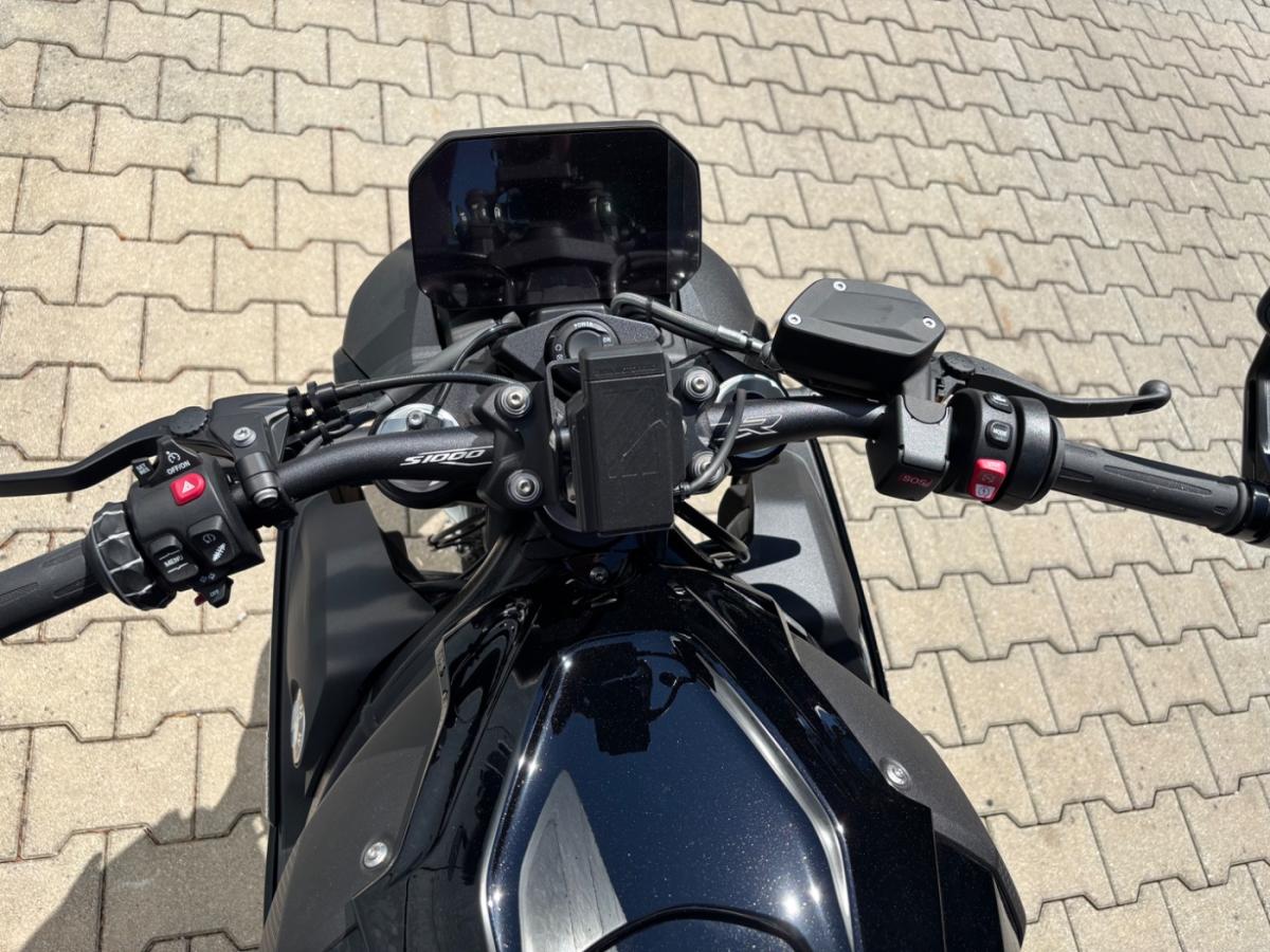 Originalaufnahme des Fahrzeugs Originalaufnahme des Fahrzeugs