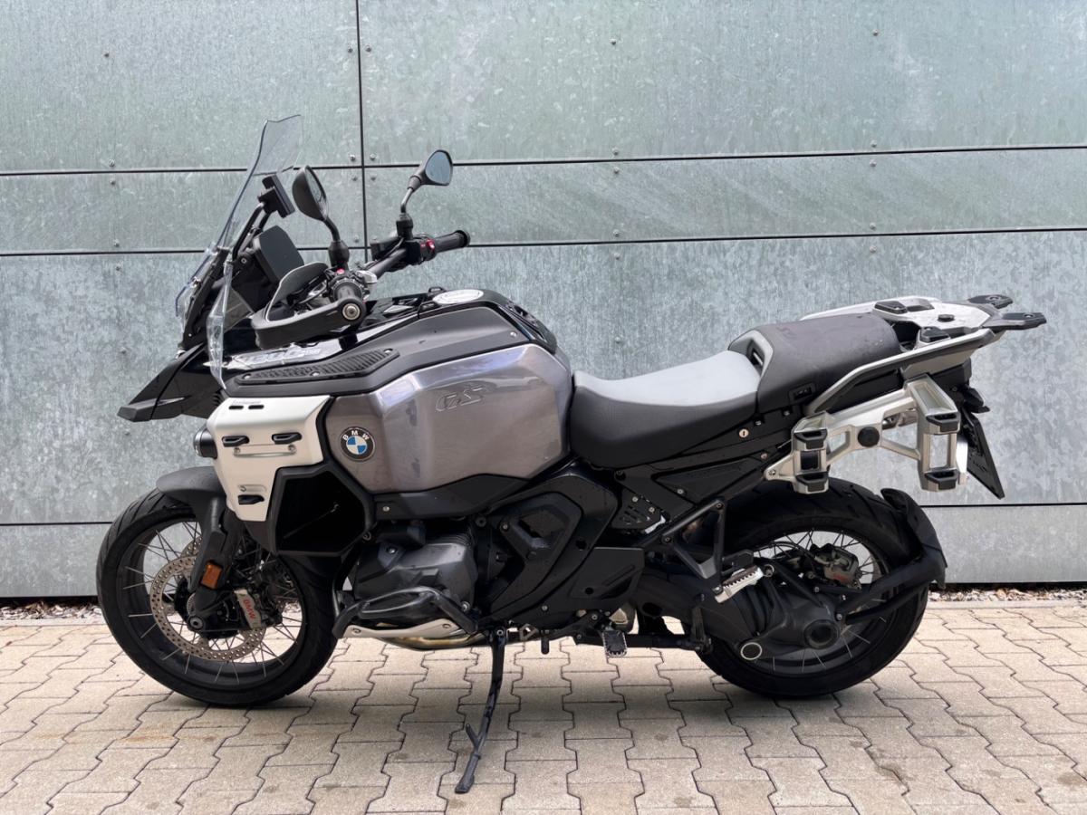 Originalaufnahme des Fahrzeugs Originalaufnahme des Fahrzeugs