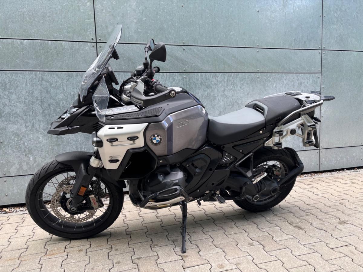 Originalaufnahme des Fahrzeugs Originalaufnahme des Fahrzeugs