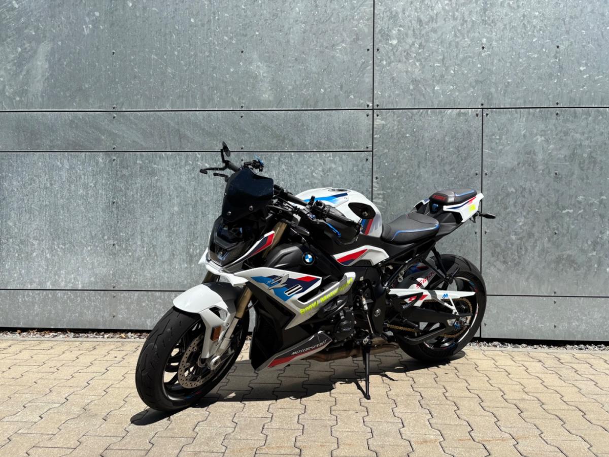 BMW S 1000 R (KRAD) von vorne