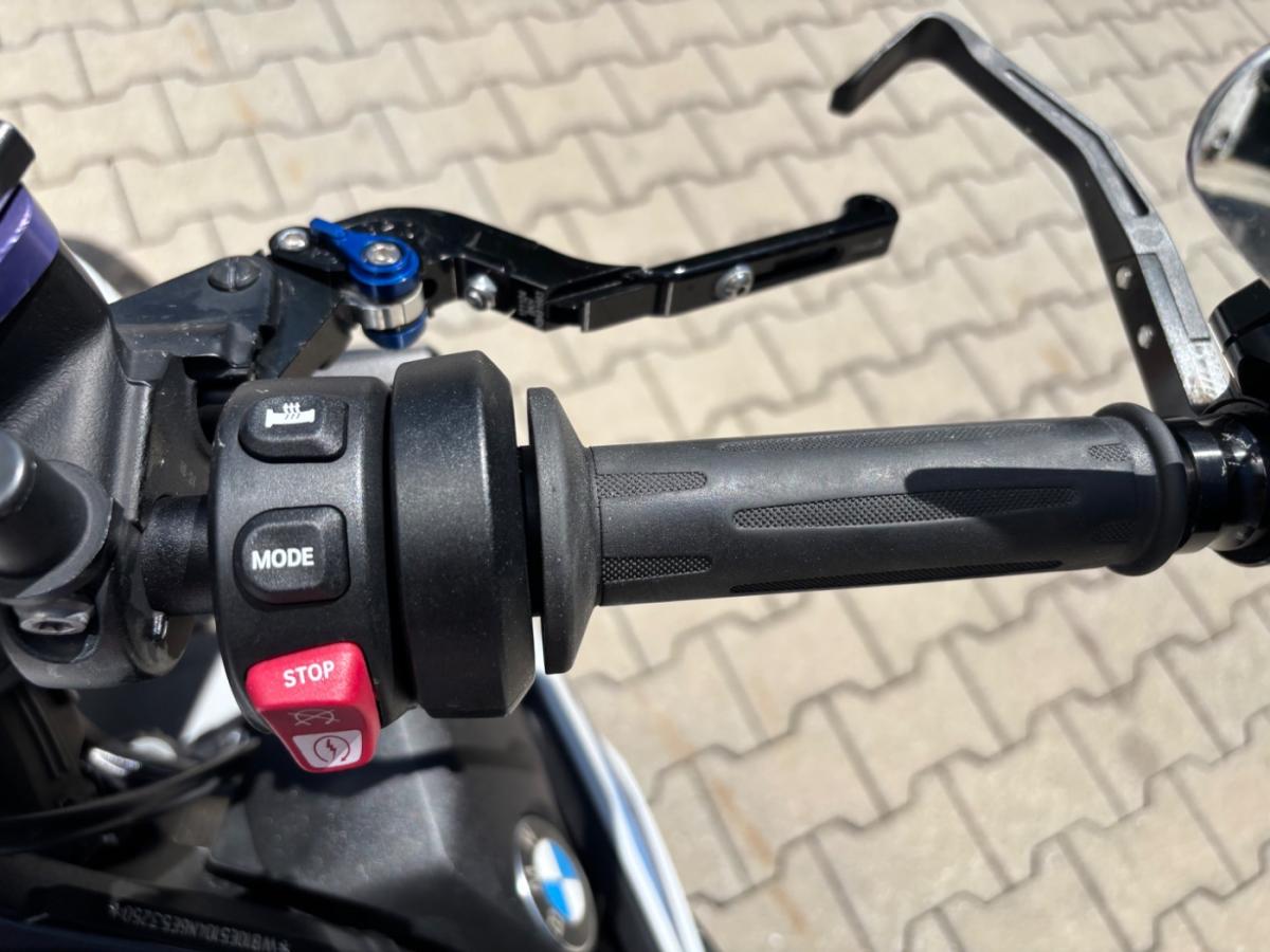 Originalaufnahme des Fahrzeugs Originalaufnahme des Fahrzeugs