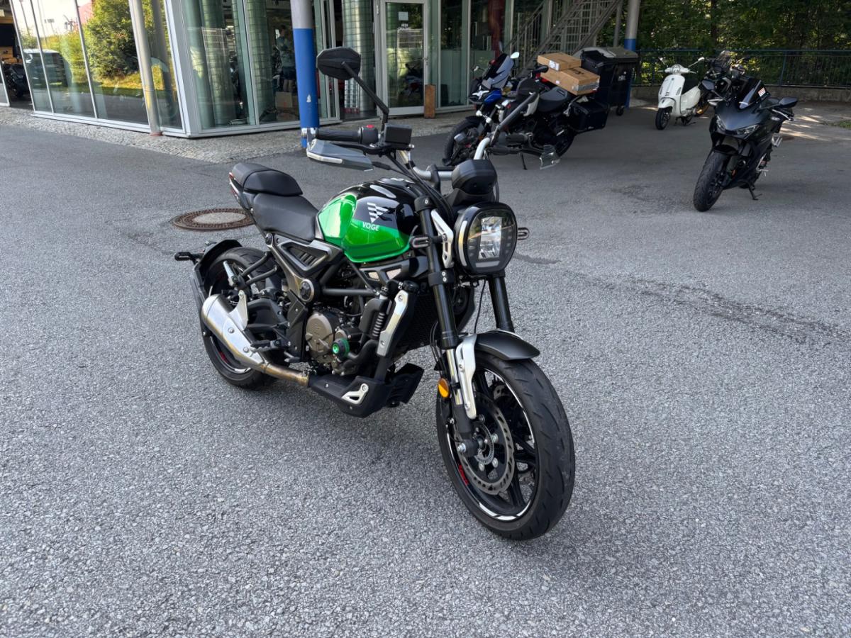 Originalaufnahme des Fahrzeugs Originalaufnahme des Fahrzeugs
