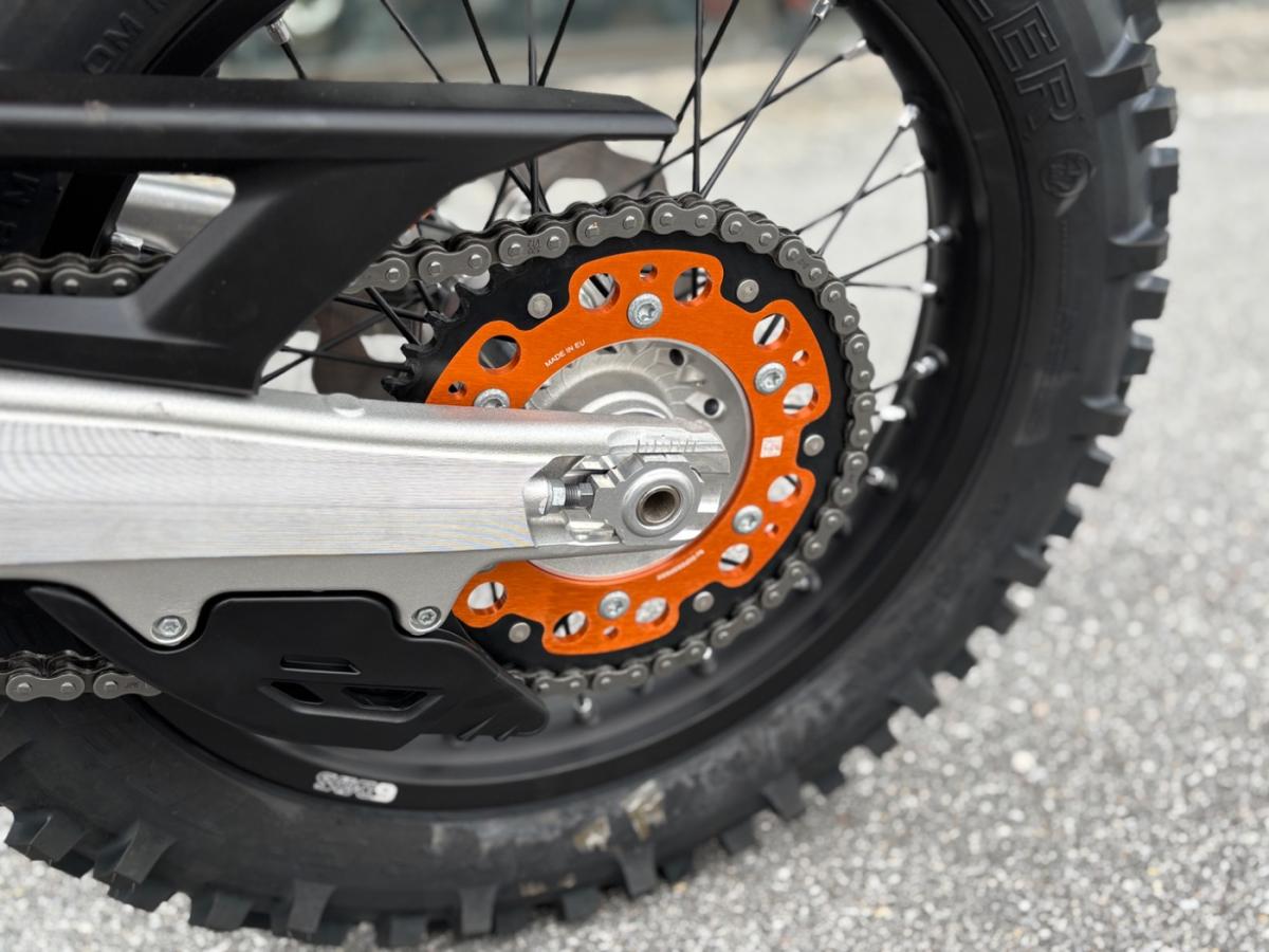 Originalaufnahme des Fahrzeugs Originalaufnahme des Fahrzeugs
