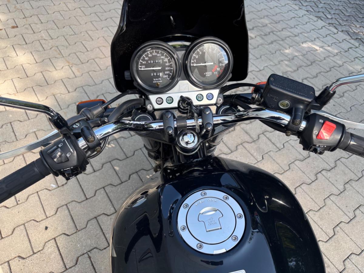 Originalaufnahme des Fahrzeugs Originalaufnahme des Fahrzeugs