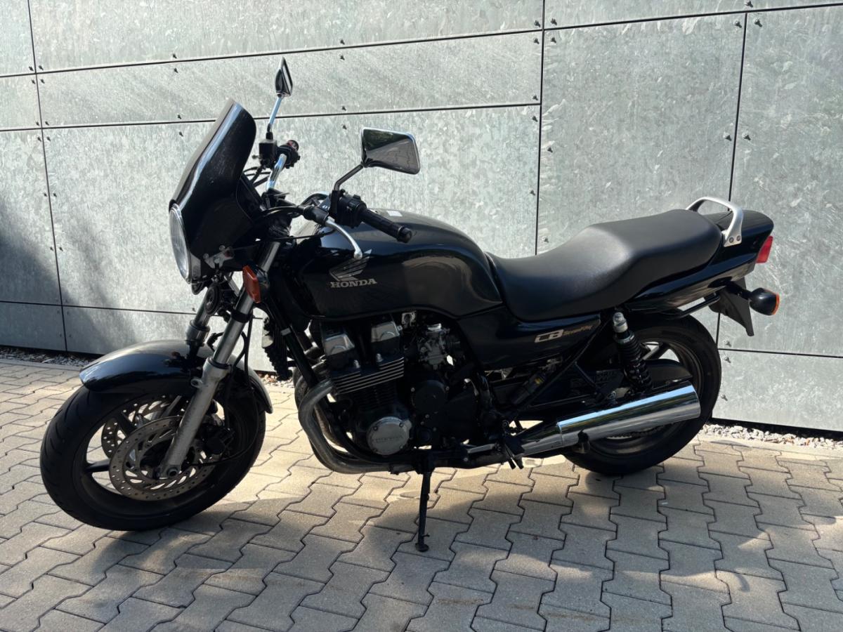 Originalaufnahme des Fahrzeugs Originalaufnahme des Fahrzeugs