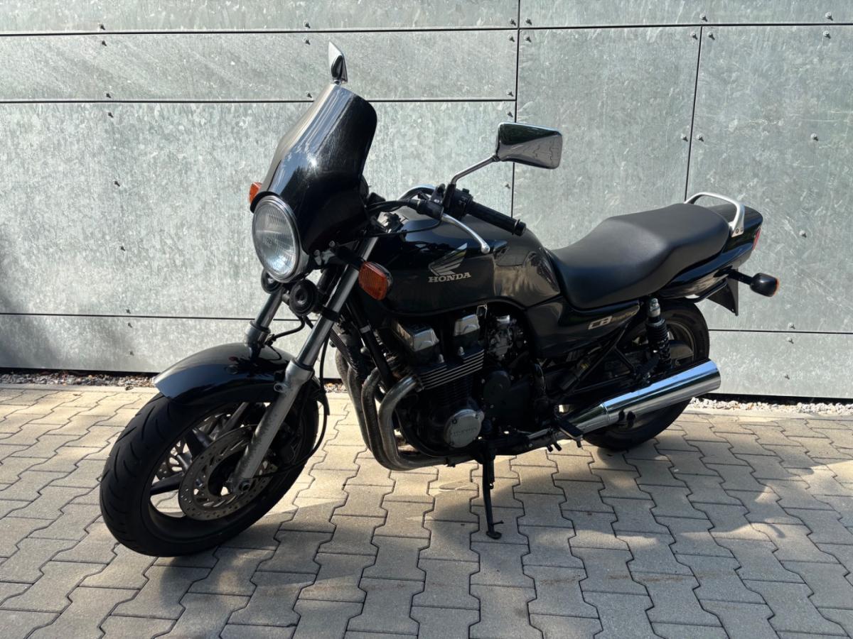 Originalaufnahme des Fahrzeugs Originalaufnahme des Fahrzeugs