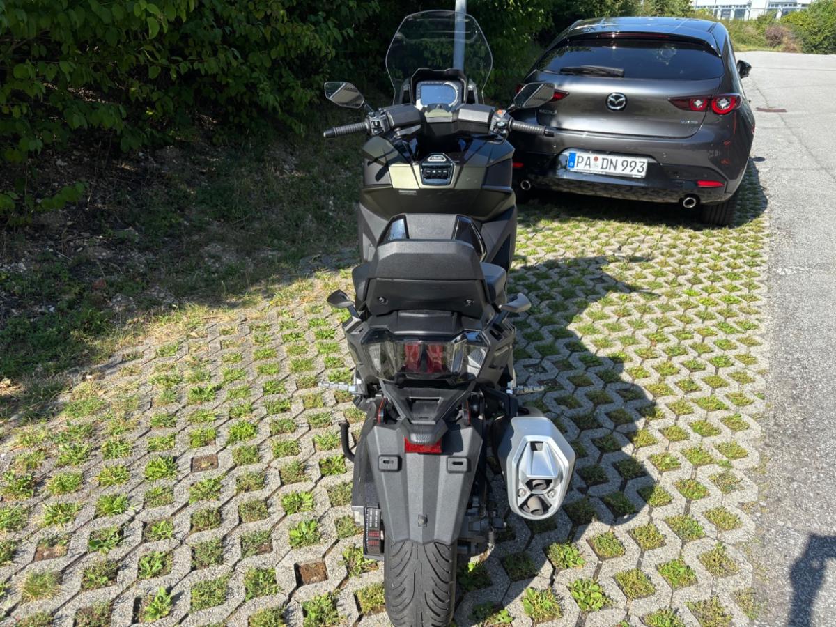 Originalaufnahme des Fahrzeugs Originalaufnahme des Fahrzeugs