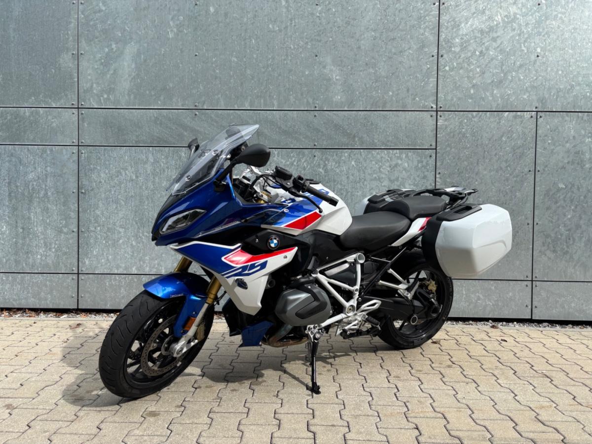 BMW R 1250 RS (KRAD) von vorne BMW R 1250 RS (KRAD) von vorne