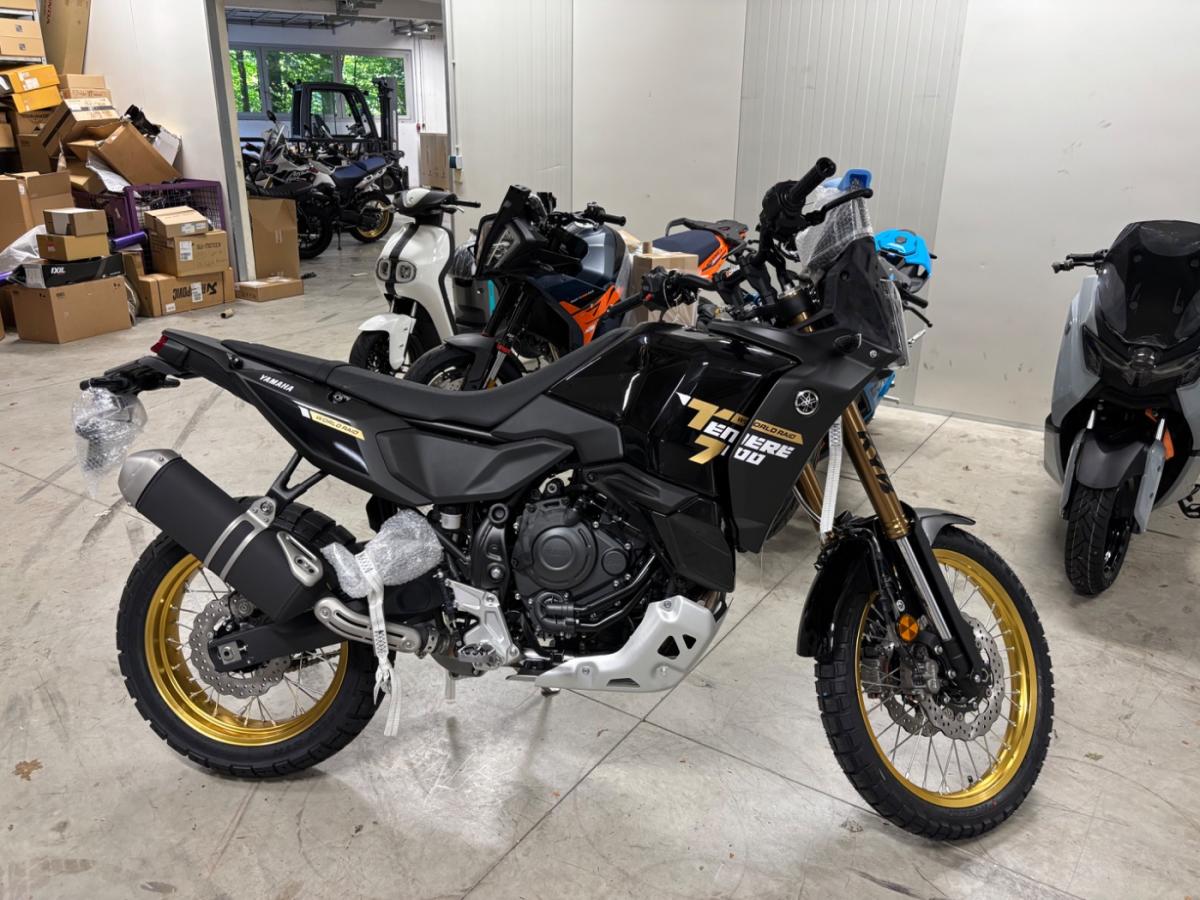 YAMAHA XTZ 700 Tenere von vorne YAMAHA XTZ 700 Tenere von vorne