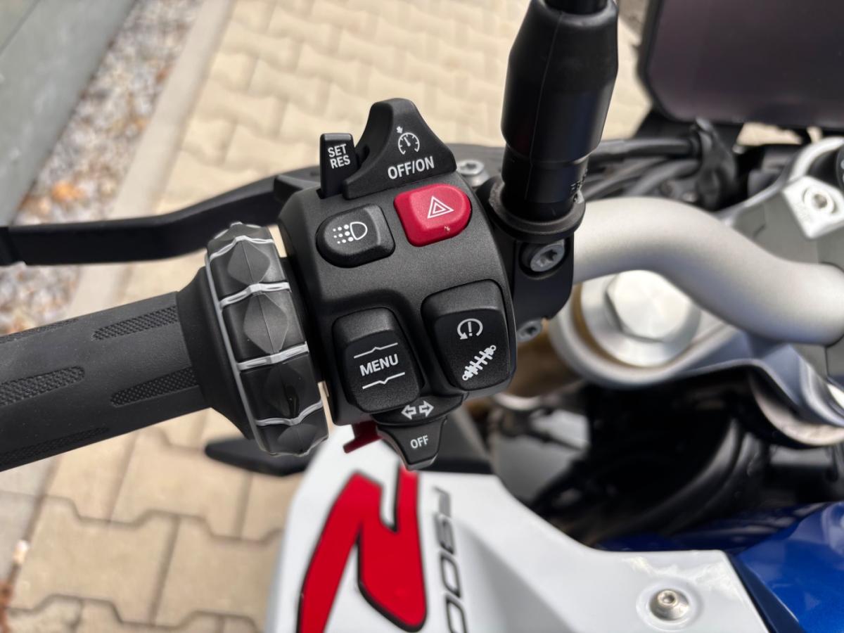 Originalaufnahme des Fahrzeugs Originalaufnahme des Fahrzeugs