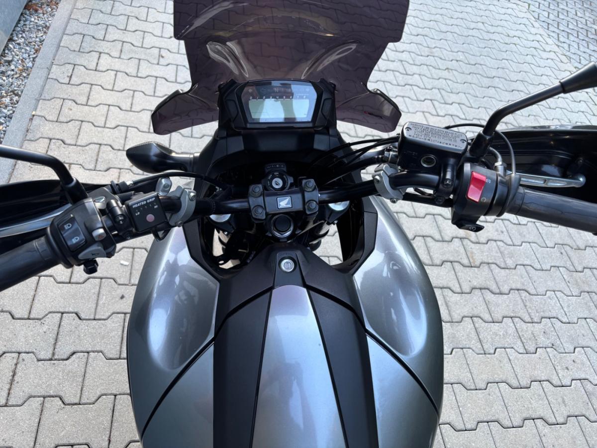 Originalaufnahme des Fahrzeugs Originalaufnahme des Fahrzeugs