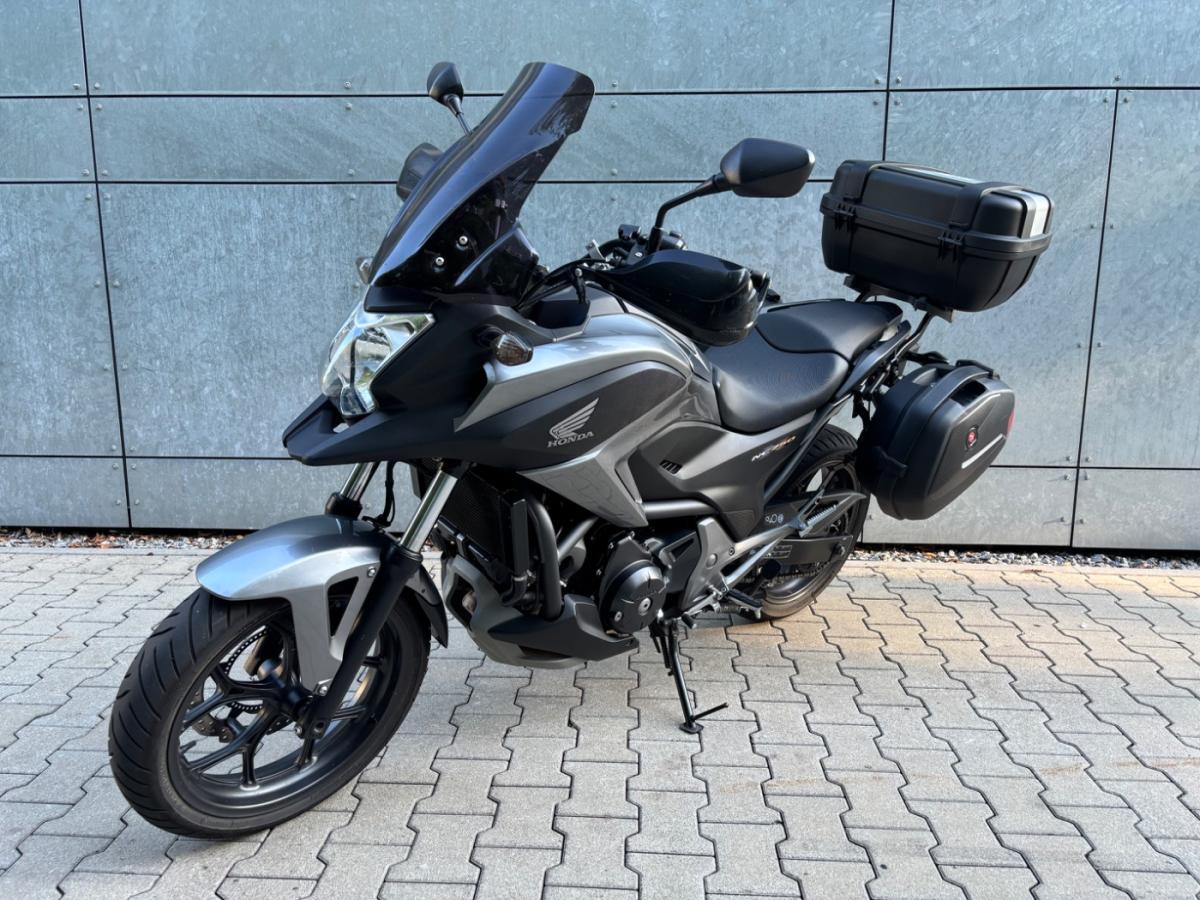 Originalaufnahme des Fahrzeugs Originalaufnahme des Fahrzeugs