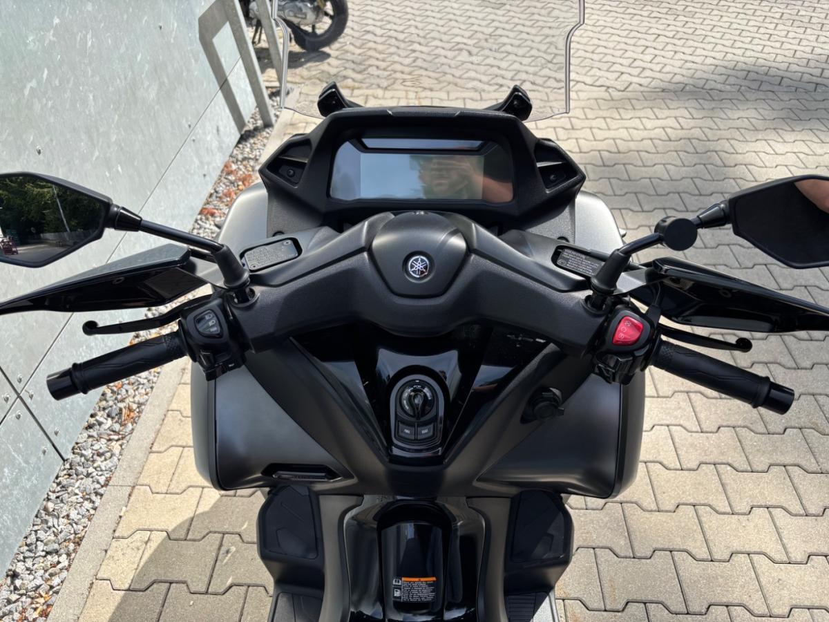Originalaufnahme des Fahrzeugs Originalaufnahme des Fahrzeugs