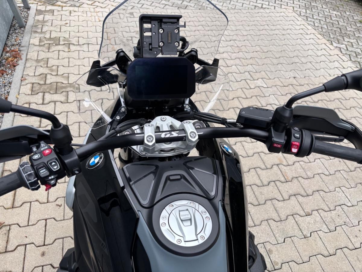 Originalaufnahme des Fahrzeugs Originalaufnahme des Fahrzeugs