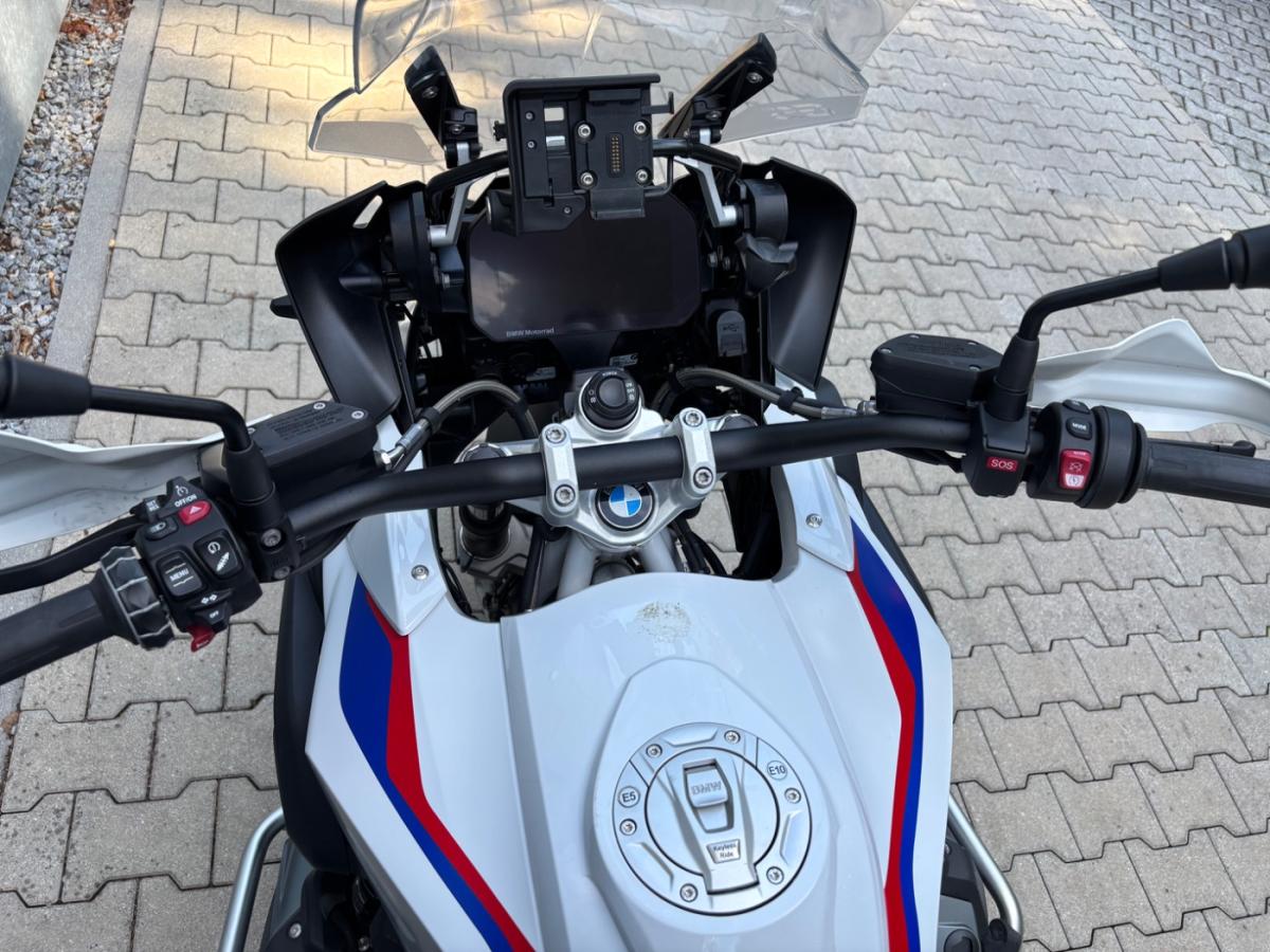 Originalaufnahme des Fahrzeugs Originalaufnahme des Fahrzeugs