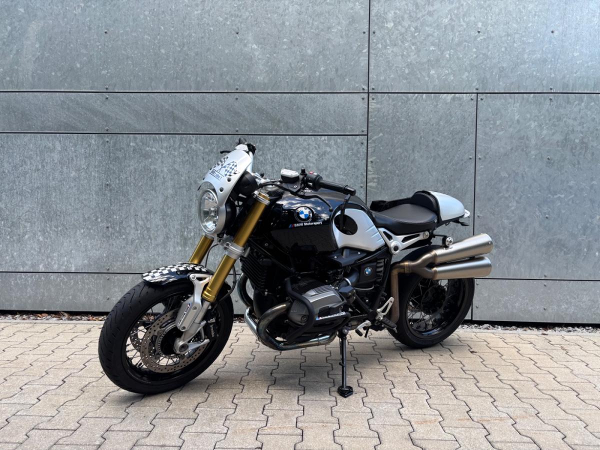 BMW R nine T von vorne BMW R nine T von vorne