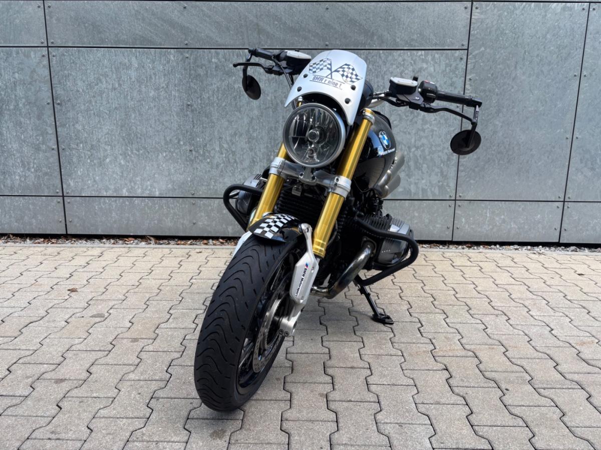 Originalaufnahme des Fahrzeugs Originalaufnahme des Fahrzeugs