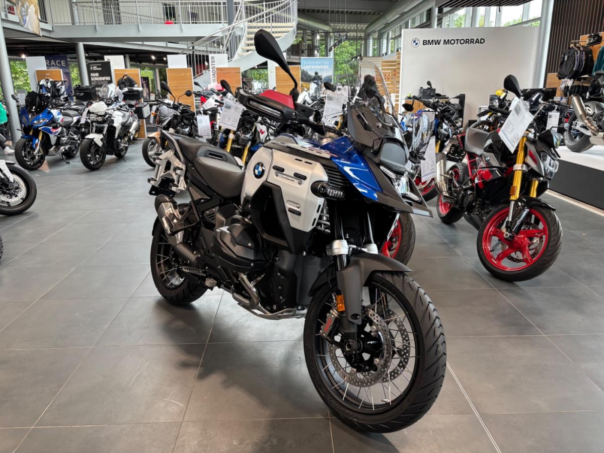 Originalaufnahme des Fahrzeugs Originalaufnahme des Fahrzeugs