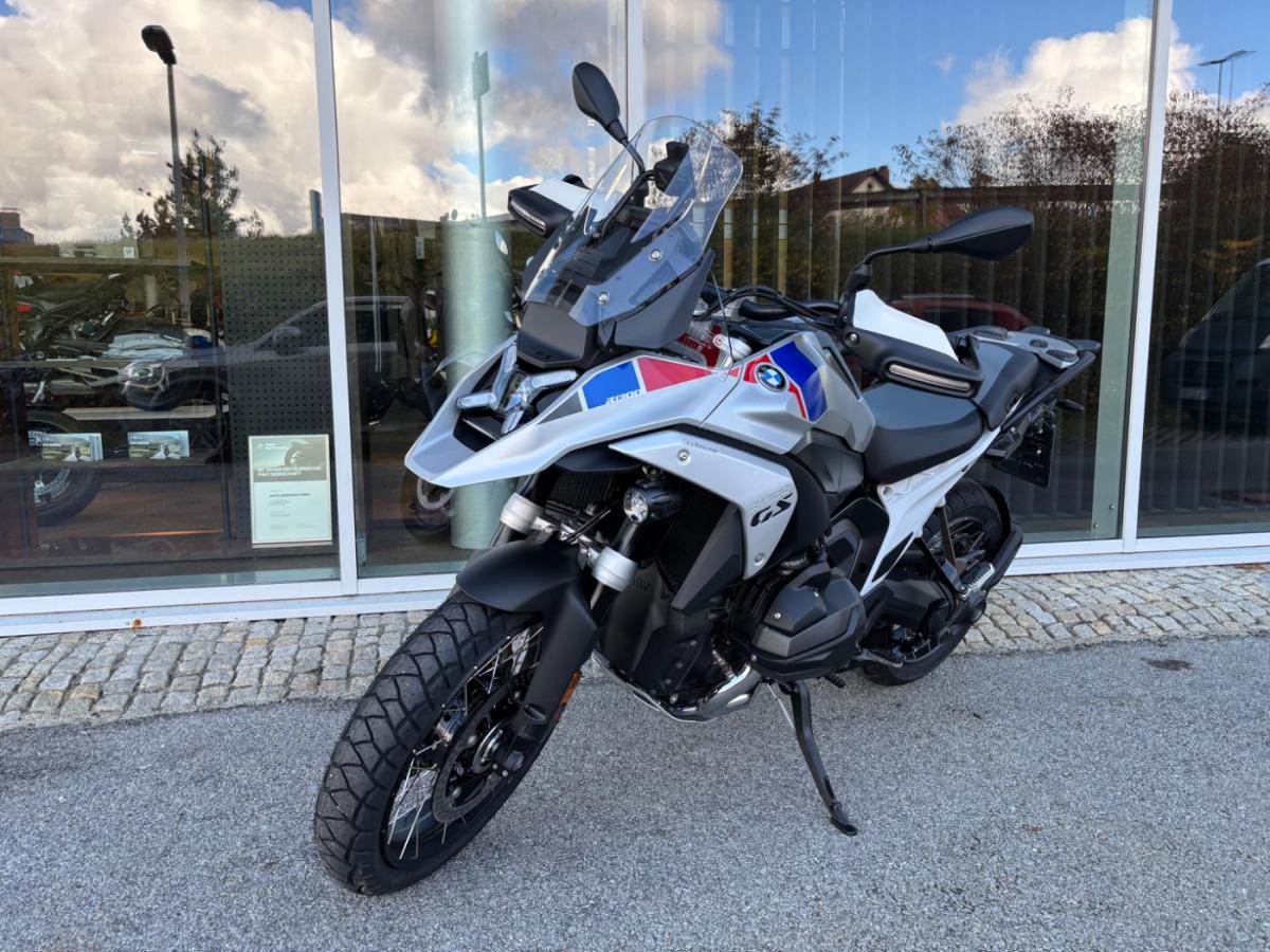 Originalaufnahme des Fahrzeugs Originalaufnahme des Fahrzeugs